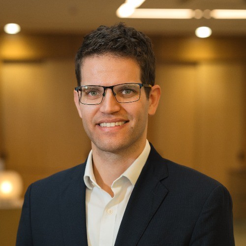 Denis Helm