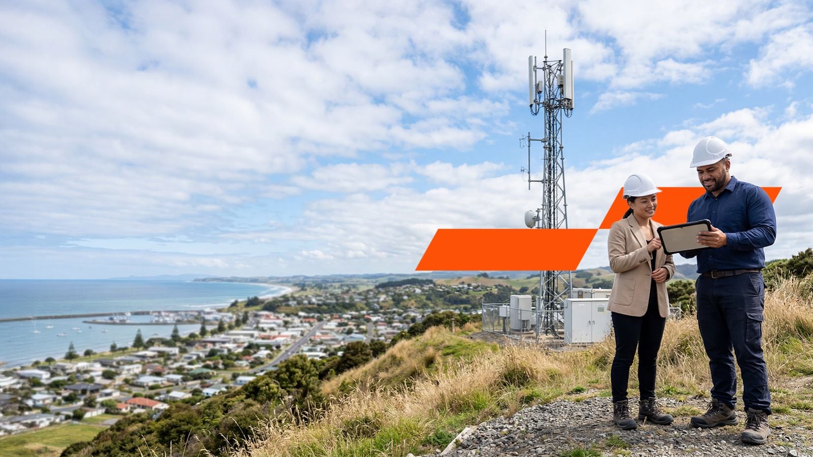 Telecommunications tower